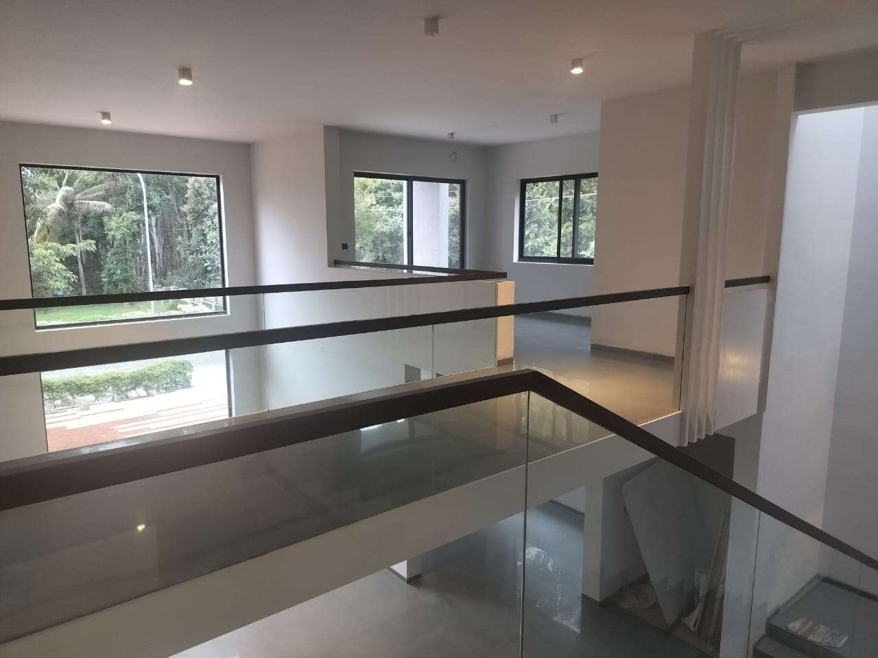 Hollywood Towns villa finished interiors
